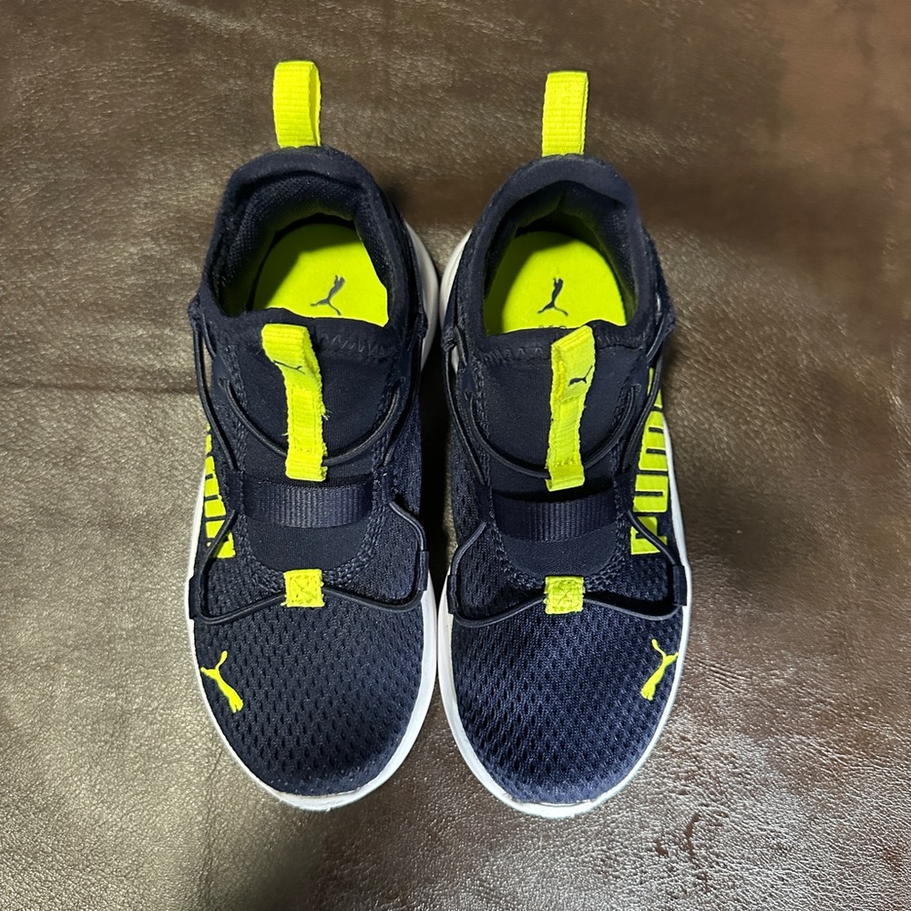 PUMA
Rift Slip On Pop Kids Shoes - Picture 3 of 6